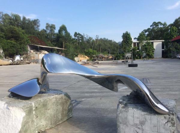 Metal Outdoor Modern Abstract Sculpture Surface Polished Garden Ornaments