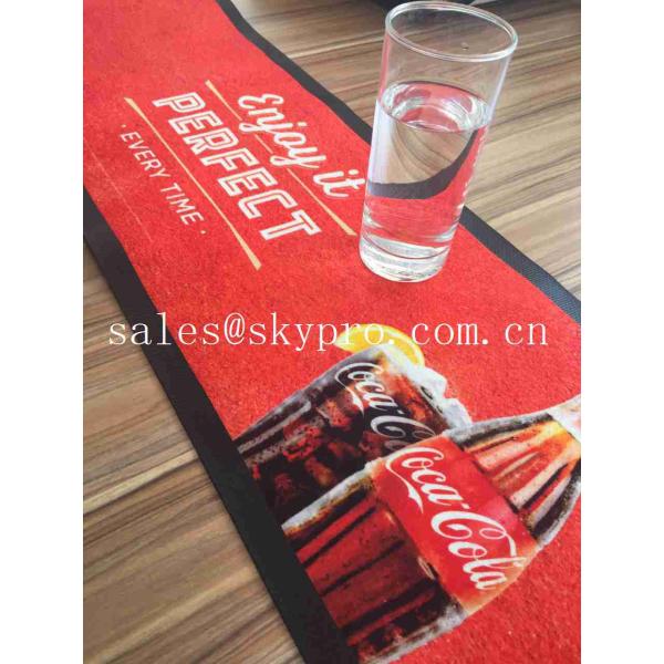 Красочная отлитая в форму резиновая циновка Адвокатуры паба продуктов домой, персонализированные циновки резины кухни потека пива