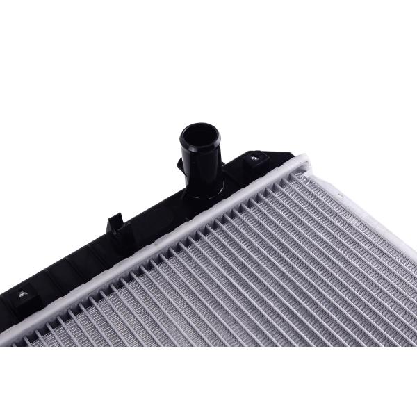 Sustituir/reparar el Buick EXCELLE MT de 2004-2016 con el tanque de agua del radiador de aluminio 96553378 96553422