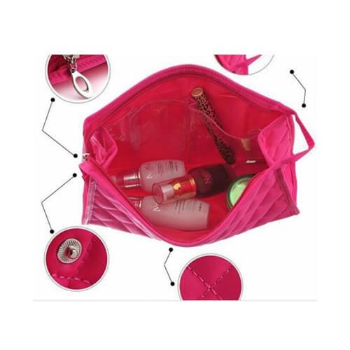 Diamond Pattern Pink Quilted Cosmetic Bags , Travel Toiletry Bags For Women