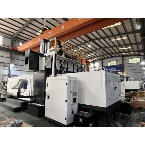 Three Axes CNC Machining Center 3000mm / 1800mm / 800mm 6000rpm Rotary Table
