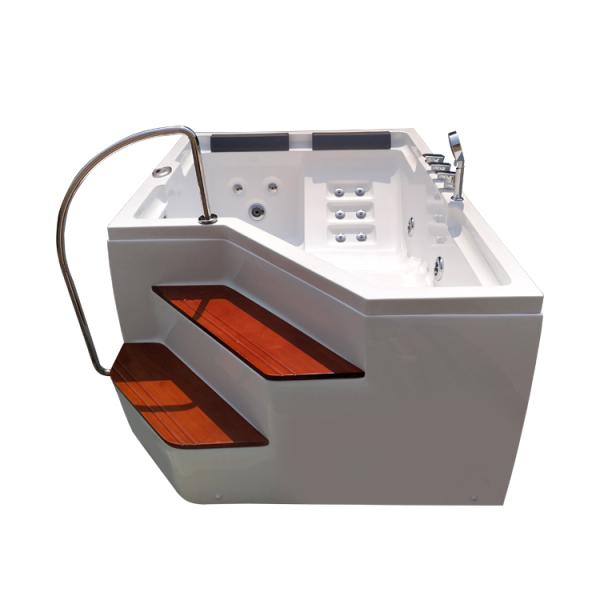 1700 x 700 freestanding air massage bathtubs spa hydromassage tub With Step