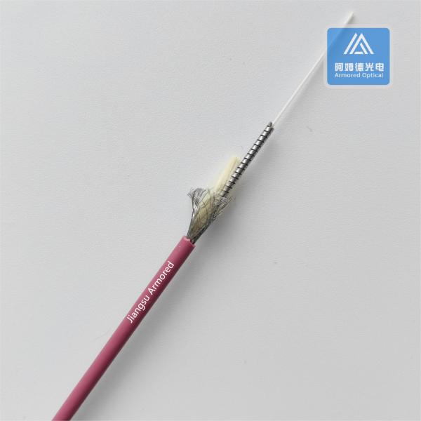 Simplex MM câble en fibre blindée en spirale de 3,0 mm en PVC rouge pour veste résistant aux rongeurs FTTH avec maille de tresse