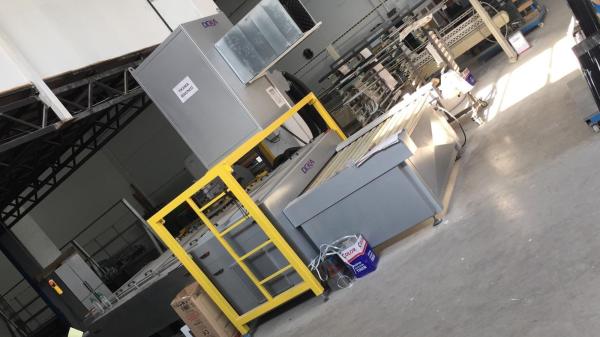 Forno de temperação de vidro Stg-2436-5 Máquina de lavagem de vidro sem vidro Tipo 380V / 50Hz / 3 fases de potência