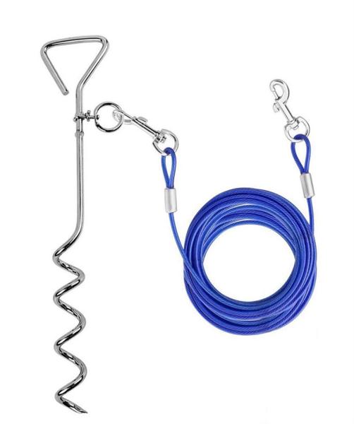 Le câble et le pieu sont en PVC recouverts d'un pieu en spirale.