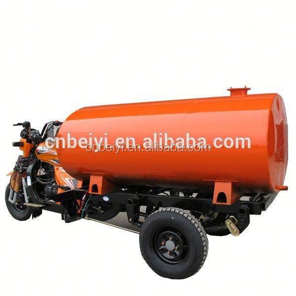 Triciclo de tanque de óleo Chongqing de primeira classe no Brasil Motorizado Tipo de condução 200cc Disposição