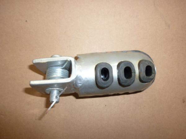 HONDA XL125 XL185s MOTOCROSS  Front footrest Assy., RH