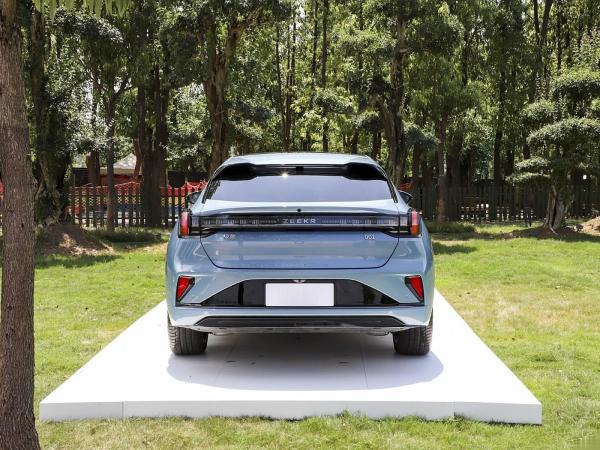 Pure Electric ZEEKR 001 2025 MODEL WE ME YOU 95KWH 100KWH 2WD RWD 4WD 705KM Luxury SUV with and Maximum Speed 240km/h