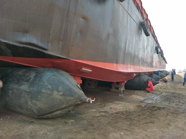 Customizable Marine Rubber Airbags For Ship Launching And Lifting