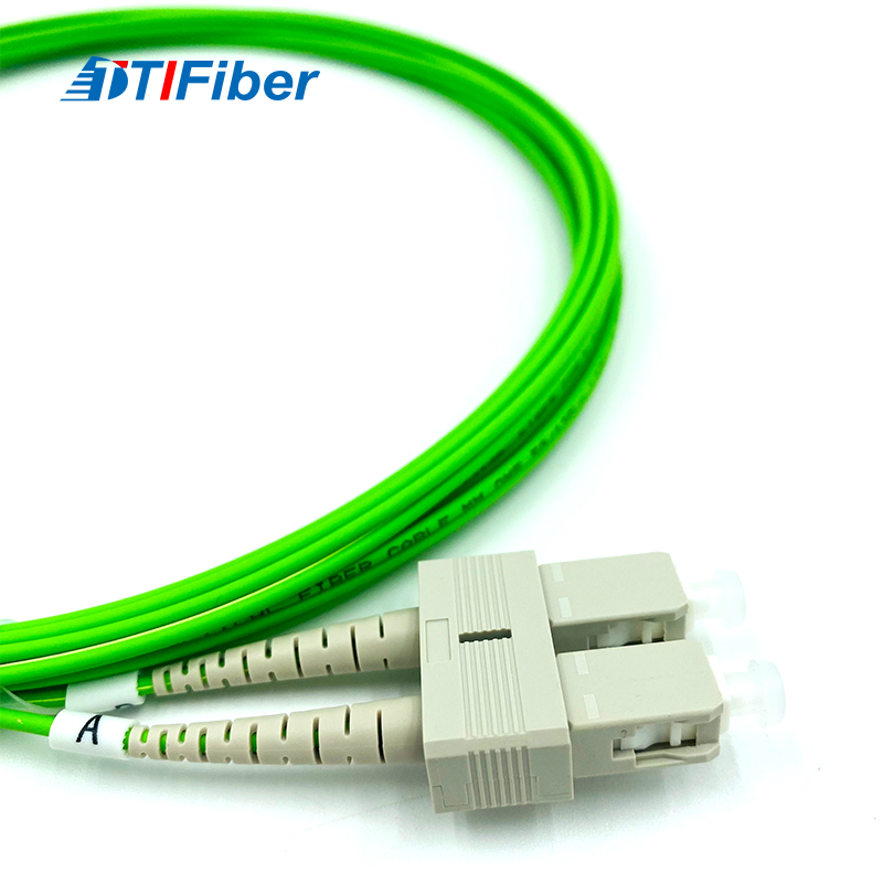 Patchcord волокна SC-SC оптическое/дуплекс отрезка провода мультимодный OM5 50/125um 2,0 гибкого провода с материалами PVC/LSZH