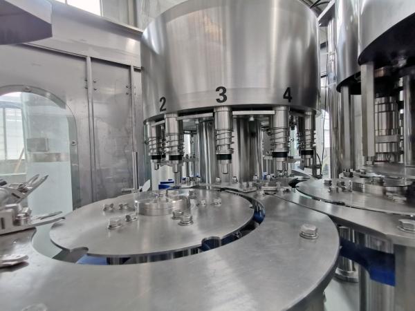 Automatic Industrial Plastic Bottle Filling And Sealing Machine For Drinking Water
