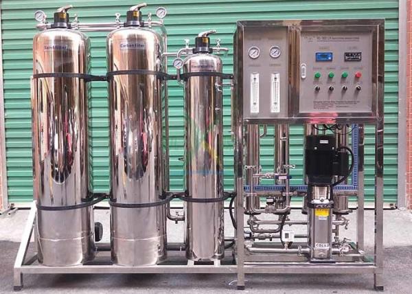 1TPH SS Automatic RO System Pure Water Well / Underground / Borehole Water Treatment Plant For Mineral Drinking Water