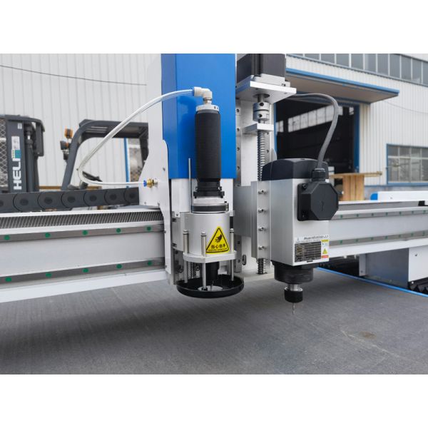 CNC Gasket Cutter Tool Cnc Oscillating Knife Cutting Machine For Car Mat Cutting 1625 Working Size