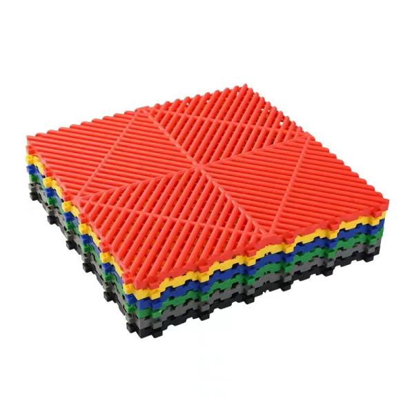 40*40*3cm Interlocking Garage Tiles Classic Design and Waterproof for Car Wash Garage