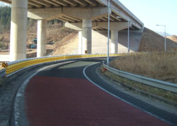Barreira de segurança resistente do veículo do rolo da estrada anti - corrosão química