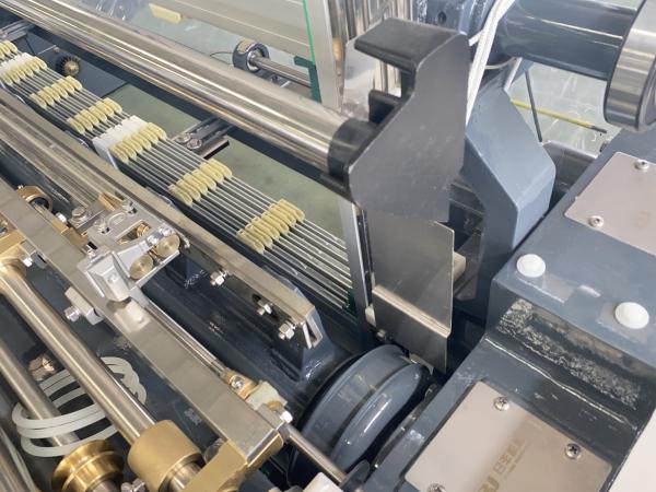 Derramando o plano de Jet Looms 1000 RPM da água de matéria têxtil da máquina da maquineta teça