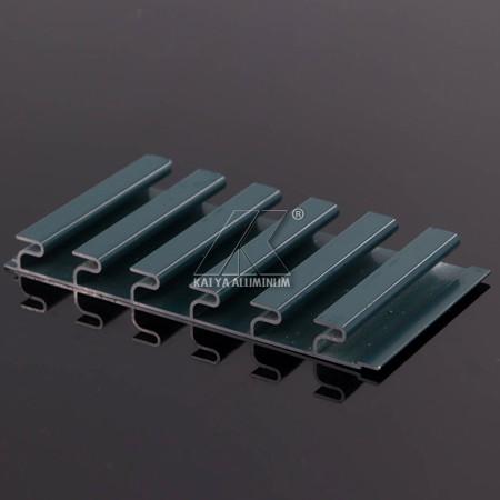 Durable Aluminum Storage Rack Frame Beautiful Figure Easy Maintaining Powder Coating