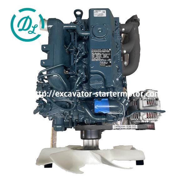 Le moteur diesel Kubota D1703 est de 18,2 kW 2200 tr/min.