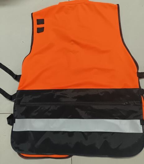 Hi Vis Vest With Pockets Polyester Safety Vest For Highway  Airport Traffic