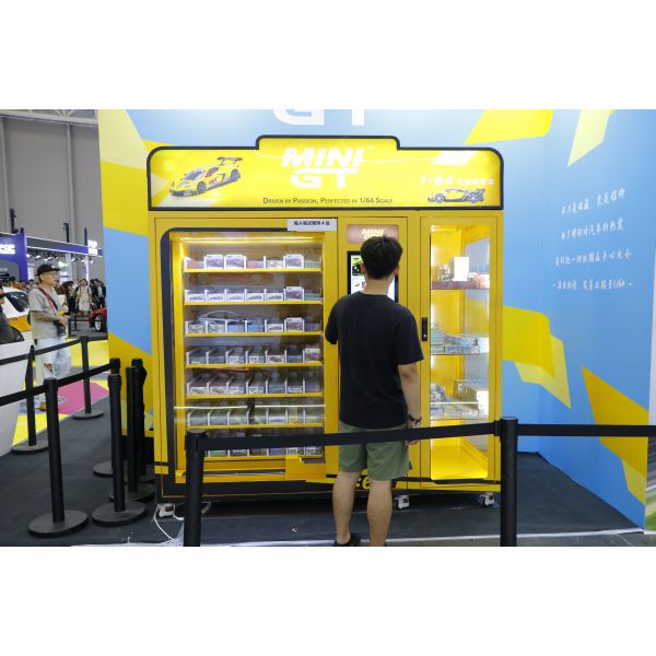 Blind Box Vending Machine Track-Type XY-Axis Dispensing Touchscreen Control for Figurine Retail