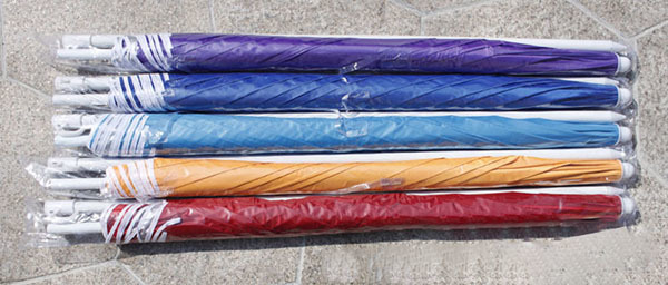 160cm Dia Small Beach Umbrella Lightweight Space Saving 2m Extension Height