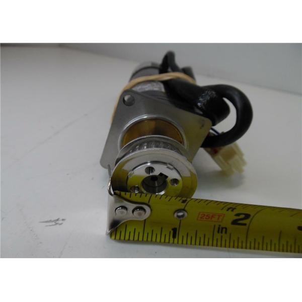 Industrial Servo Motor 0.25N-m Yaskawa 3000RMP 1.8A AC SERVO MOTOR SGM-A8B314B