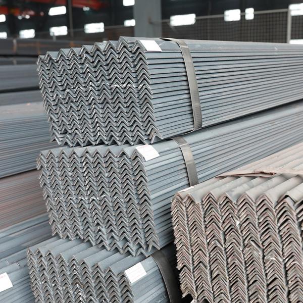 Zinc Painted Galvanized Angle Steels Bars Hot Rolled Q235 Profile 0.8mm