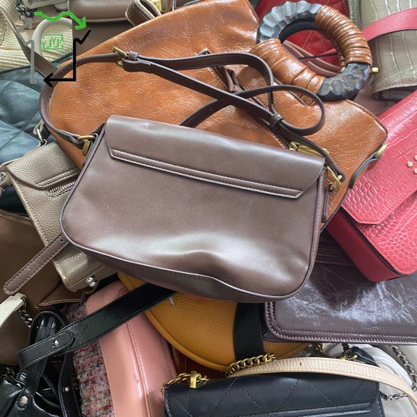 Mixed Style Luxury Preloved Handbags Adults used branded handbags Good Condition