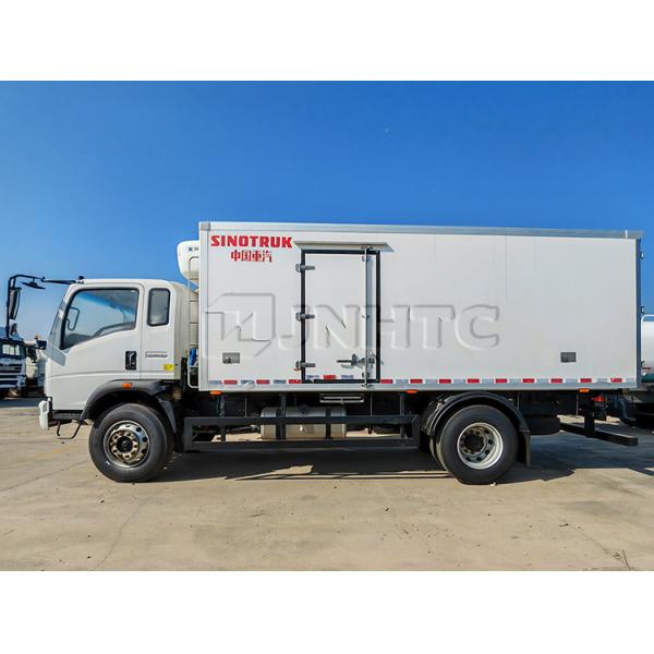 HOWO Camión frigorífico 4x2 Camión de alimentos ligeros Camión frigorífico Fábrica de camiones más reciente