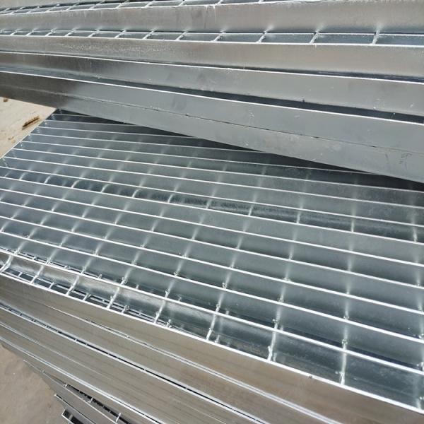 Wastewater Equipment Platform Steel Galvanised Grating Pedestrian Channel Step Plate