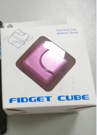 3.5cm white or other color finger spinning fidget cubes