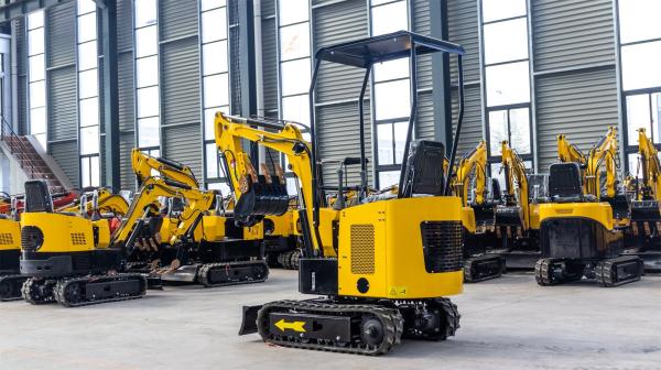 Widely Used 1.2ton Household Micro Excavator With CE Certification