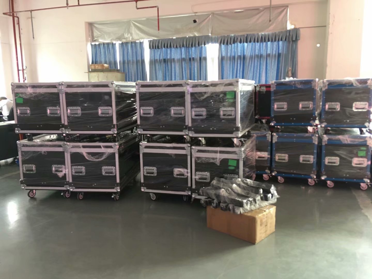 высокое СИД разрешения 450w экранирует угол наблюдения CD 140H P1.875 P2.5 4500