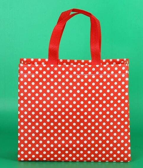 newest style non woven bag for shopping with fashional, Promotional custom metallic laminated non woven bag, fabric reus