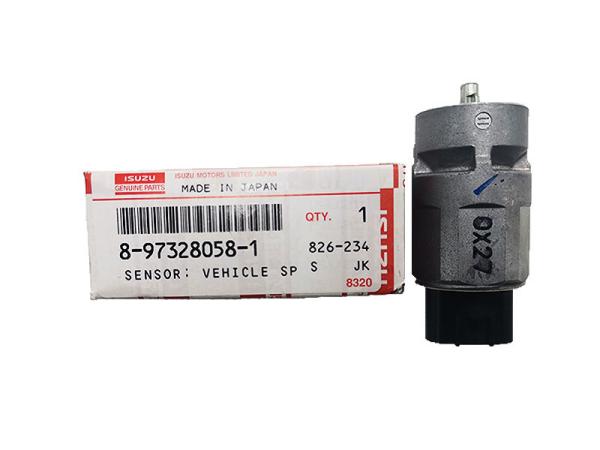 700P Isuzu Spare Parts , Transmission Speed Sensor 8973280581 4HK1