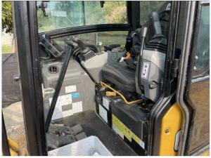 Second-hand CAT302 excavator with low price and excellent quality Bucket