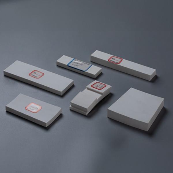 Alumina Ceramic Wear Plates Temperature Resistant Up To 1700 C