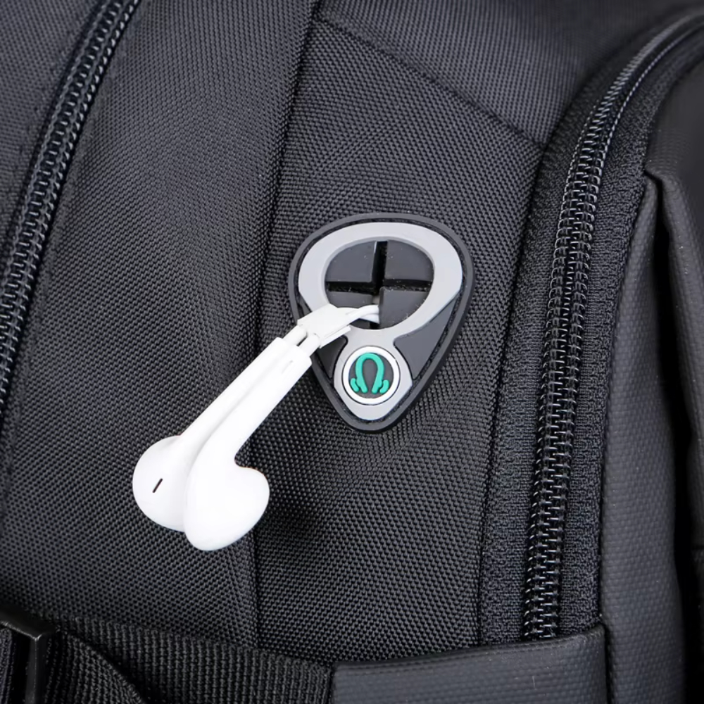Laudtec 17.3 Inch Laptop Backpack Waterproof Unisex Business Shockproof Large Capacity Nylon School USB Trolley Computer Custom