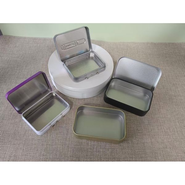 Durable Food Grade Tinplate Candy Container Eco Friendly Recyclable 95x60x20mm