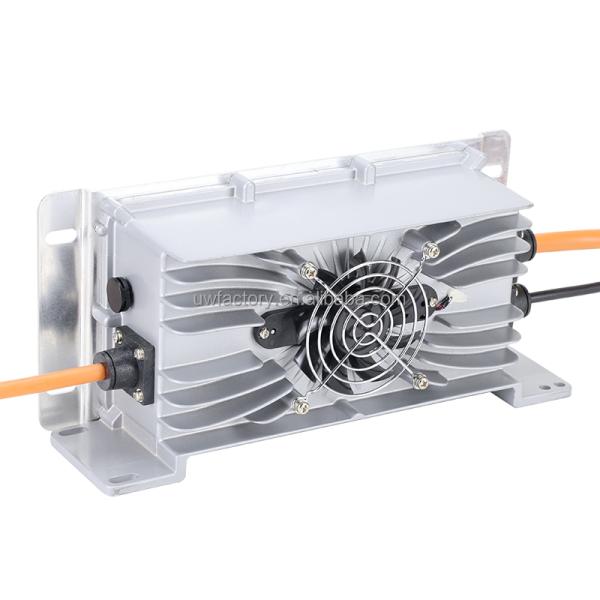 Customized 71.4V 60V 15A Lithium Battery Charger for Scooter/E-forklifts/Motorcycle 17s 3.7V Lithium Battery