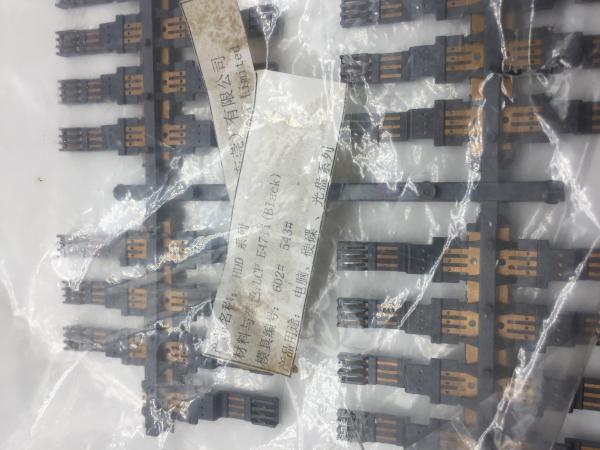 Metal Progressive Stamped Sheet Metal Parts High Wear Resistance Surface Polishing