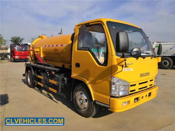 ISUZU Light duty Sewage Tanker Truck with 3360mm Wheelbase