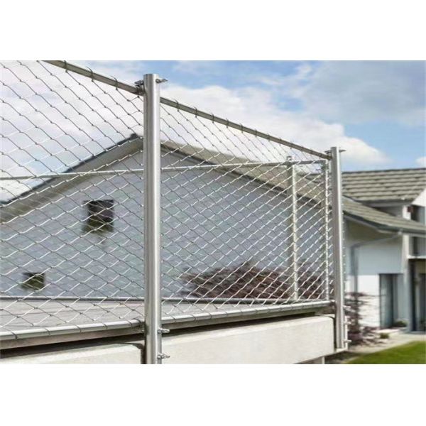 Fixed Open Style Metal Stainless Steel Wire Rope Mesh Fencing With Maring Area 300*300 Mm For Garden