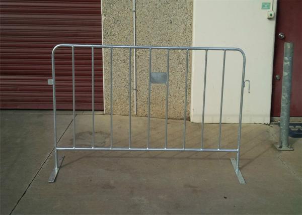 Customized Road/Traffic/Event Steel Crowd Control Barrier