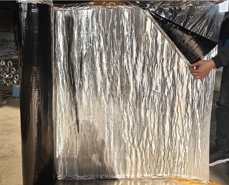 Отельная крыша водонепроницаемая 1,5 мм самоклеящаяся пятна алюминиевая мембрана