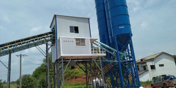 ISO Ce Certified Hzs60 Concrete Batching Plant for Road Construction
