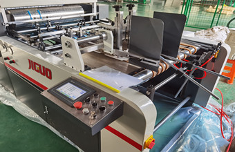 Машина Gluer папки E-каннелюры коробки машины окна JIGUO латая автоматическая