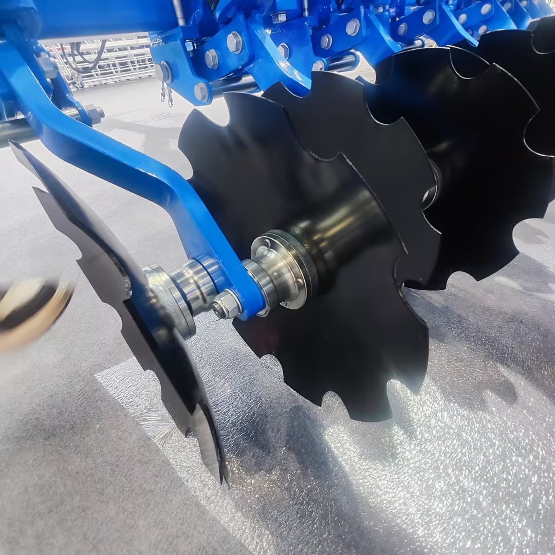 China Manufacturer GQZ IL60-120/4H-M20 Flange Bearing Unit Farm Machinery Disc Harrow Spare Replacement Bearing