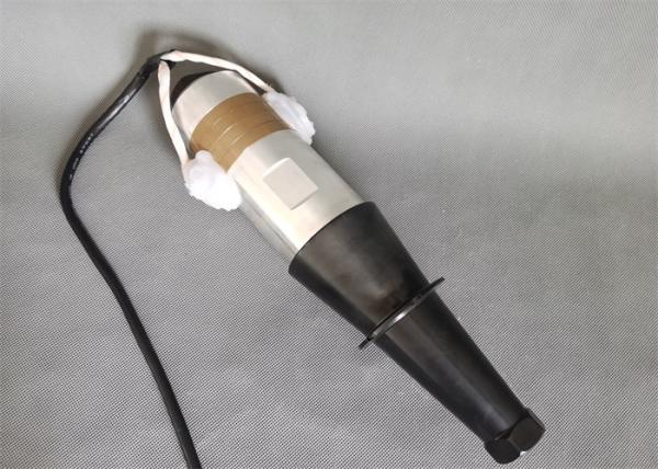Oscilador de soldadura de Pizoelectric del ultrasonido plástico del soldador 15Khz con el aumentador de presión