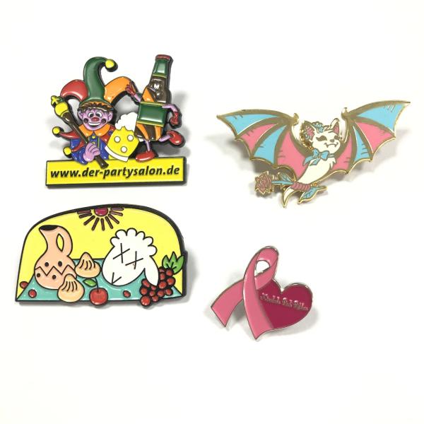 Custom funny anime bag clothes cartoon comics badge national flag soft enamel Lapel pin brooch